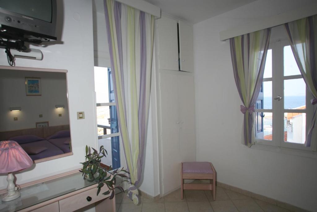 Lemos Hotel Kokkari Chambre photo